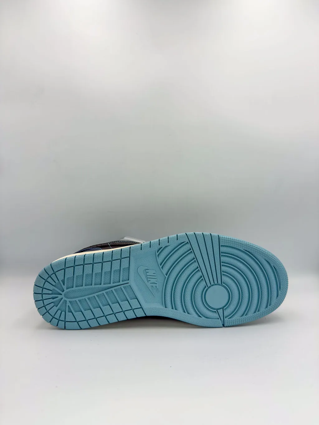 sd141of164 Sneakers Don